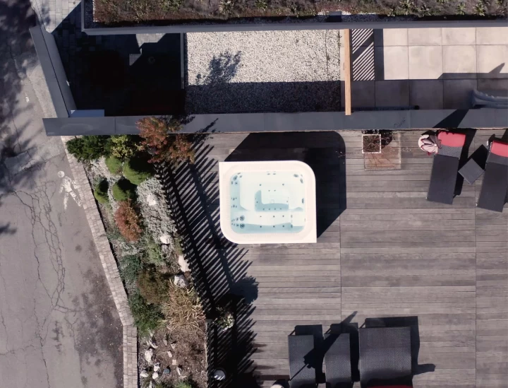 Ba điều bạn chưa biết về bồn tắm massage ngoài trời HOT TUB JACUZZI®