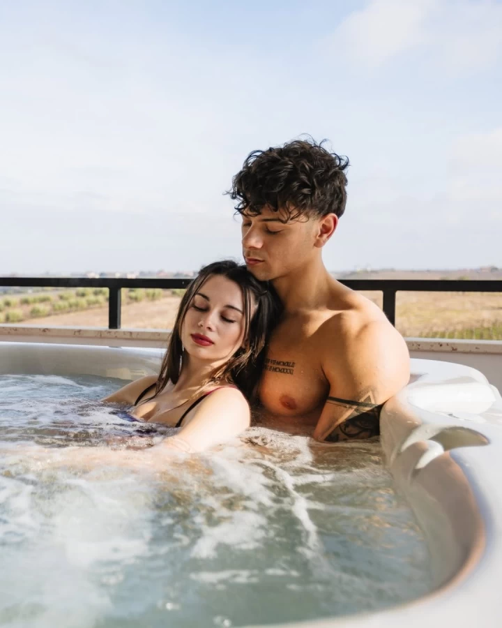 Chọn đúng ghế ngồi – Bí quyết tận hưởng trọn vẹn liệu pháp thủy trị liệu cùng Jacuzzi®