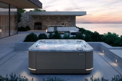 J5™ (2026) — Jacuzzi®: Đỉnh cao thủy liệu pháp, khai mở kỷ nguyên phục hồi mới